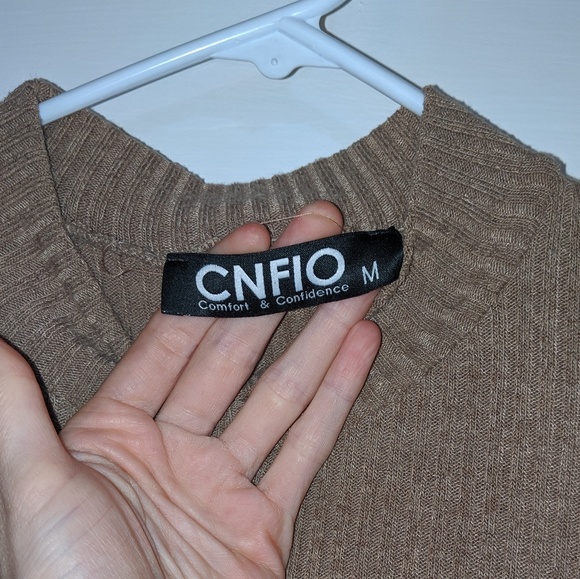 Sweater Dress (with Pockets!!!) - Picture 8 of 8